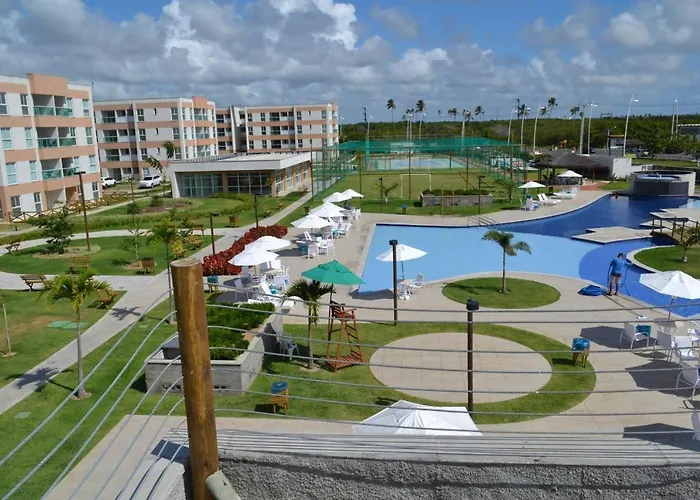 Muro Alto condomínio CLUBE AP 411
